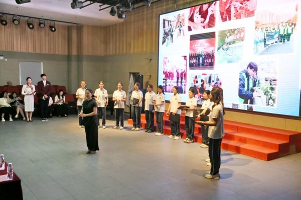 万联证券 以音乐凝聚红色力量，长寿路街道居民区党建融合共同体系列活动启动